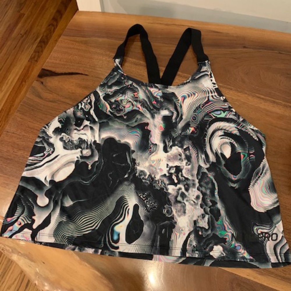 Nike Pro cropped tank top